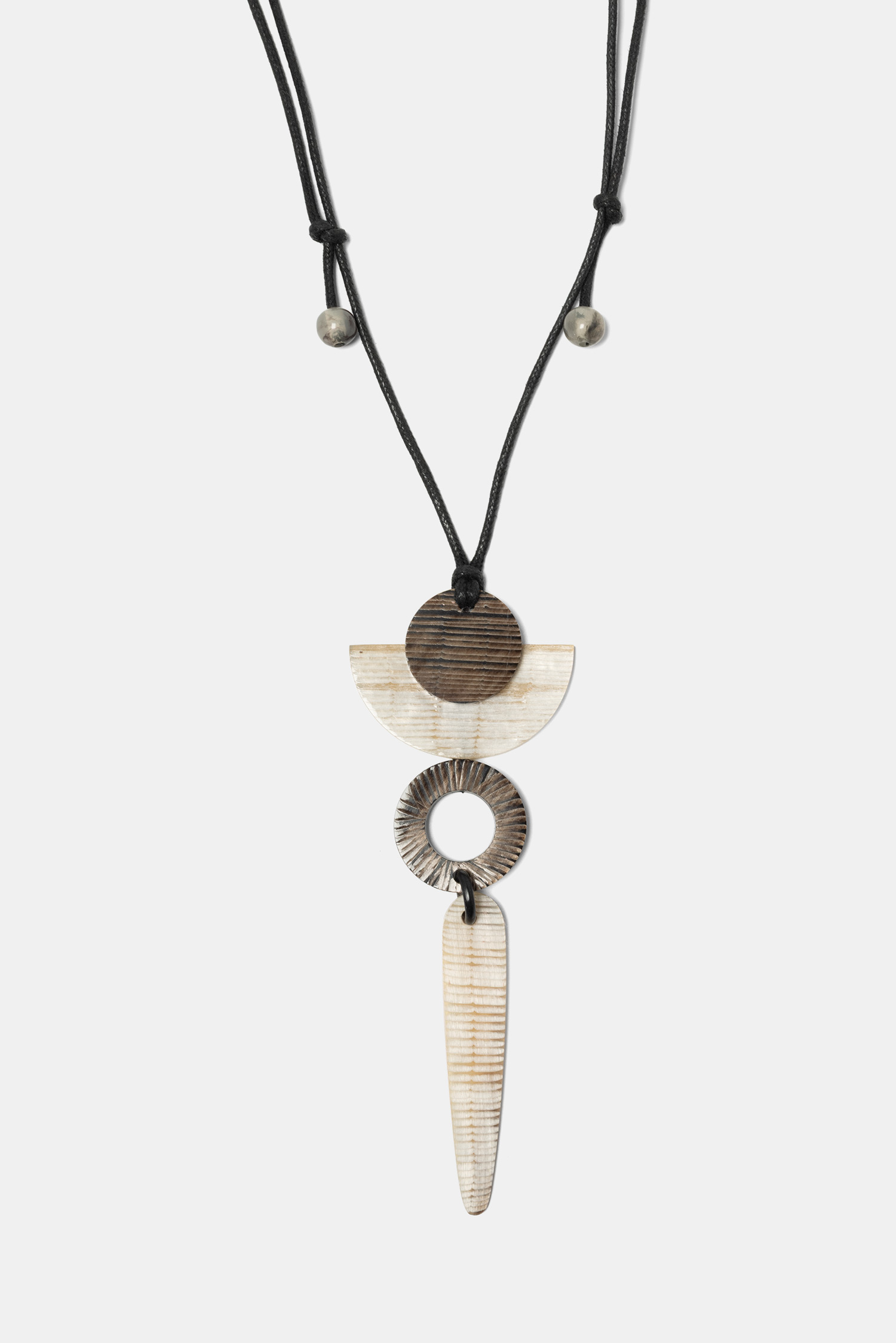 Colar De Cordão Com Pendentes Unica para Mulher | LANIDOR